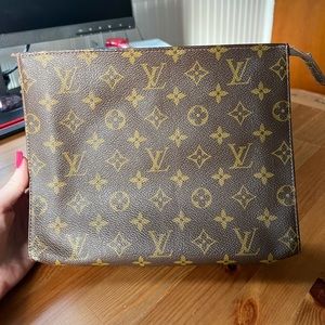 Louis Vuitton Toiletry 26 Clutch - Vintage